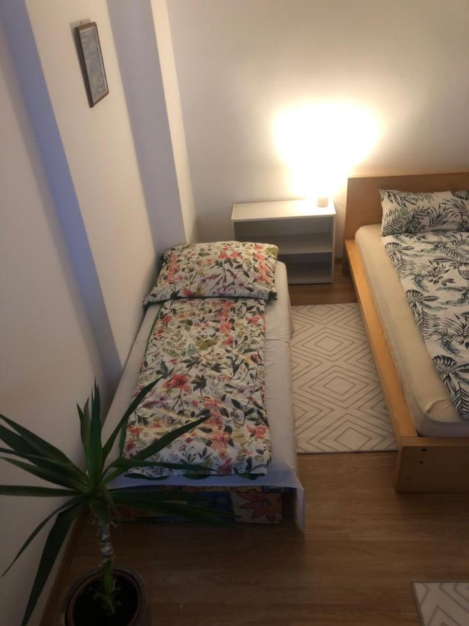 Agi Fogado Lejlighed Kisujszallas Eksteriør billede